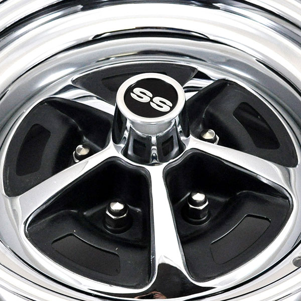 1970 Chevrolet Nova/Chevy II 15-7 (2) / 15-8 (2) CHROME PLATED SS 396 STYLE WHEEL SET WITH BLACK PAINTED INSERTS. (INCLUDES: 2 15-7 WHEELS, 2 15-8 WHEELS, 4 CAPS WITH SS INSERTS, 4 RETAINERS & 20 LUG NUT SET FOR SS) | WT8485Z