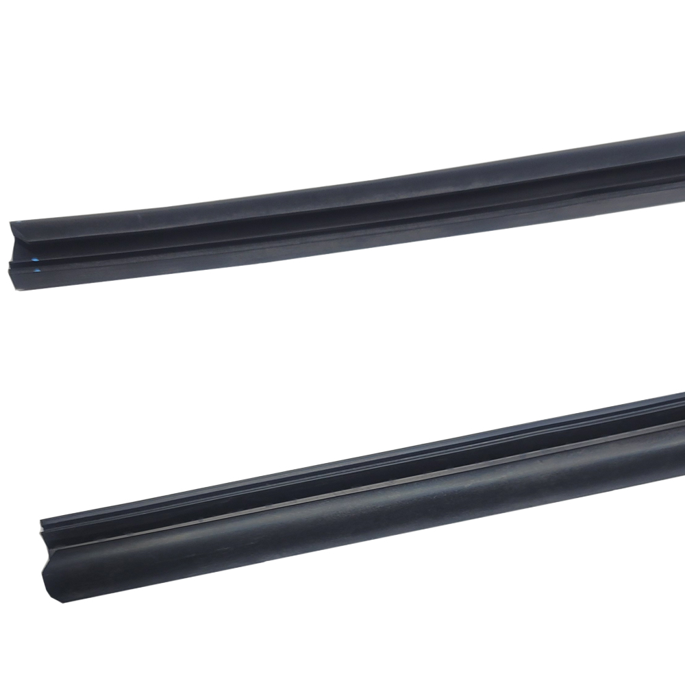 1972 Oldsmobile Full Size REAR QUARTER WINDOW WEATHERSTRIP SEALS - PAIR | WS1212Z