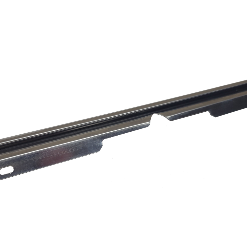 1969 Oldsmobile Cutlass/442/F85 TRUNK LID MOLDING FOR 442 & HURST OLDS - 1 PIECE | XP4538T