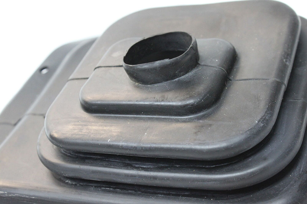 1986 Chevrolet Camaro LOWER SHIFT BOOT (5-SPEED MANUAL) GM 14105644 | 152954