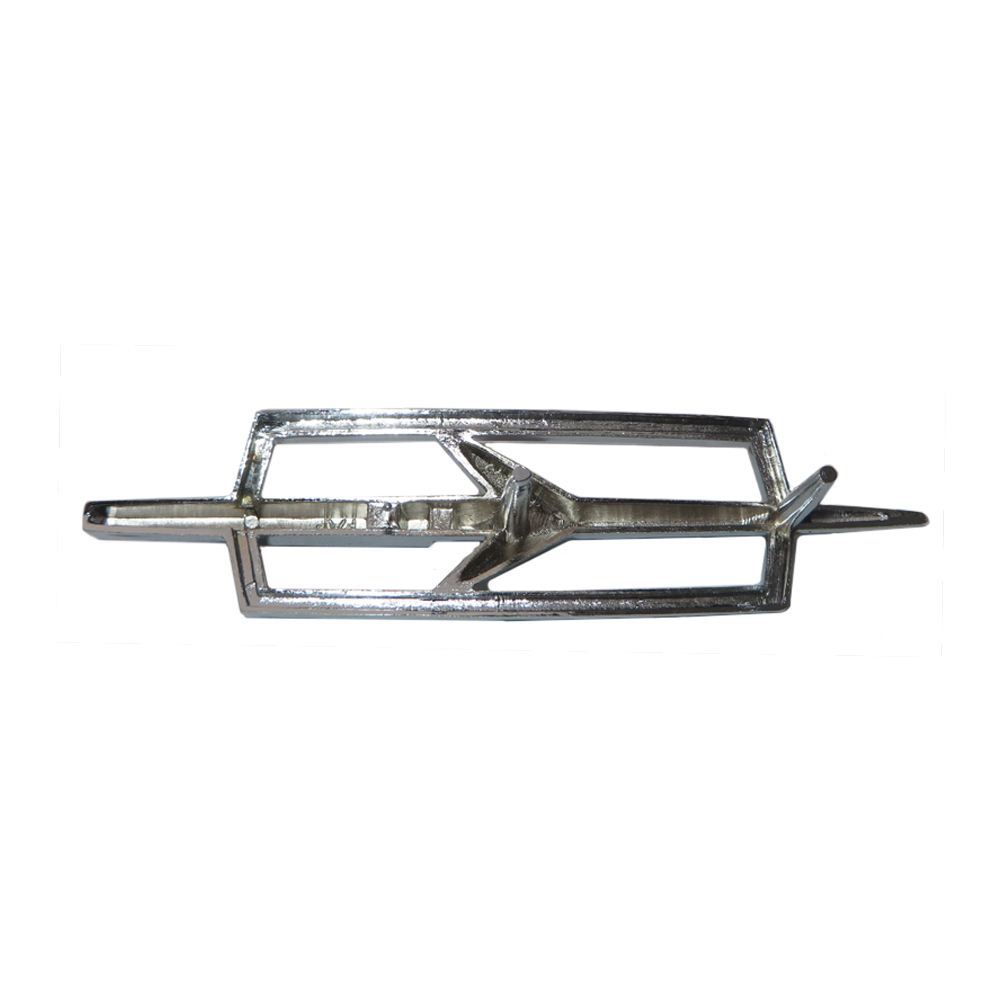 1971 Oldsmobile Cutlass/442/F85 CUTLASS ROCKET EMBLEM BETWEEN GRILLE ON STONESHIELD | EM2429T