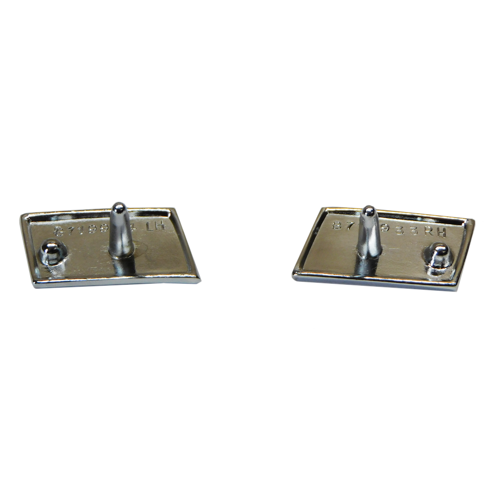 1968 Oldsmobile Cutlass/442/F85 COUPE END CAPS ON QUARTER PANEL WITH SILVER INSERTS GM # 3719934 / 3719933 - PR | XP4535T