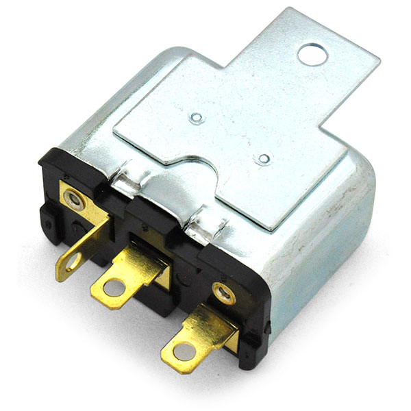 1970 Chevrolet Chevelle/Malibu AIR CLEANER INTAKE VALVE RELAY | CW1839C