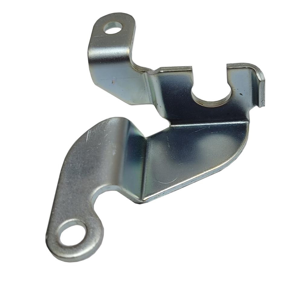 1979 Chevrolet Monte Carlo TURBO 400 TRANSMISSION CABLE BRACKET (HOLDS CABLE ON TRANSMISSION) - GM # 3945494 | CP1580C