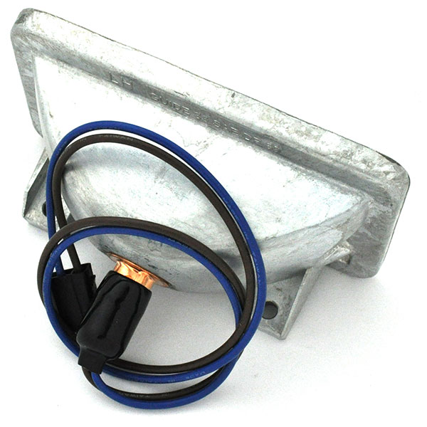 1969 Oldsmobile Cutlass/442/F85 PARK LAMP HOUSING (LEFT) - CORRECT DIE CAST PARK LAMP HOUSING WITH LIGHT SOCKET AND HARNESS. THIS HOUSING FITS THE LEFT (DRIVER) SIDE | XL10929T