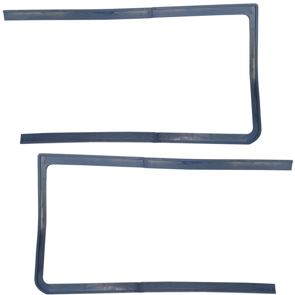 1967 Chevrolet Chevelle/Malibu TAIL LIGHT BEZEL TO BODY SEAL - PAIR | XL5685V