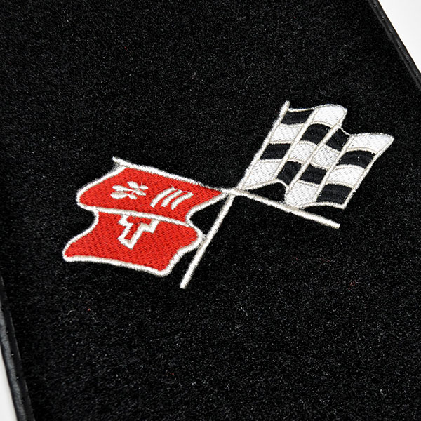 1992 Chevrolet Corvette EMBROIDERED FLOOR MATS WITH CROSS FLAGS â€“ 2 PIECES SET | IN1011O