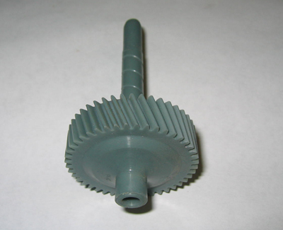 1973 Oldsmobile Cutlass/442/F85 GRAY AUTOMATIC SPEEDOMETER GEAR (44 TOOTH) | AT6332Z