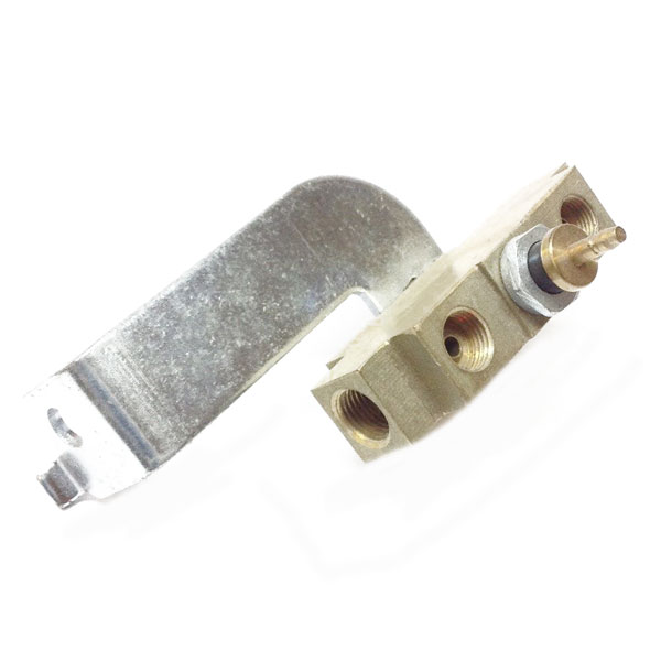 1969 Chevrolet Corvette BRAKE VALVE DISTRIBUTION BLOCK W/ BRACKET - BRASS | BR6999O