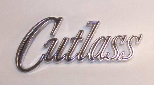 1970 Oldsmobile Cutlass/442/F85 CUTLASS TRUNK SCRIPT EMBLEM | EM2478T