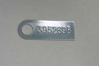 1970 Chevrolet Chevelle/Malibu MANUAL TRANSMISSION TAG (3952698) - FOR 307 EQUIPPED WITH AN M-20.  THE PART NUMBER IS STAMPED FROM THE BACKSIDE; THE RAISED ID NUMBER ON THE FRONT READS 3952698 | MT5558V
