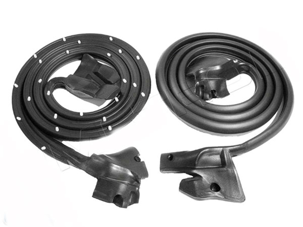 1981 Pontiac Grand Prix 69-UP DOOR WEATHERSTRIPS WITH CLIPS AND MOLDED ENDS  - PR (GRAND PRIX)
LM16JG | WS15415Z