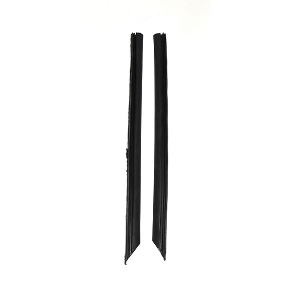 1967 Chevrolet Nova/Chevy II QUARTER VERTICAL WEATHERSTRIPPING - PR | WS3272N