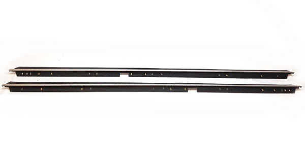 1981 Chevrolet Monte Carlo WINDOWFELT KIT OUTERS ONLY (OEM) WITH FLAT CHROME BEAD, WITHOUT REVEAL MOLDING ON CAR - PAIR | WS4989M