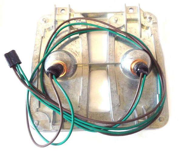 1970 Oldsmobile Cutlass/442/F85 TAIL LAMP / LIGHT HOUSING EA