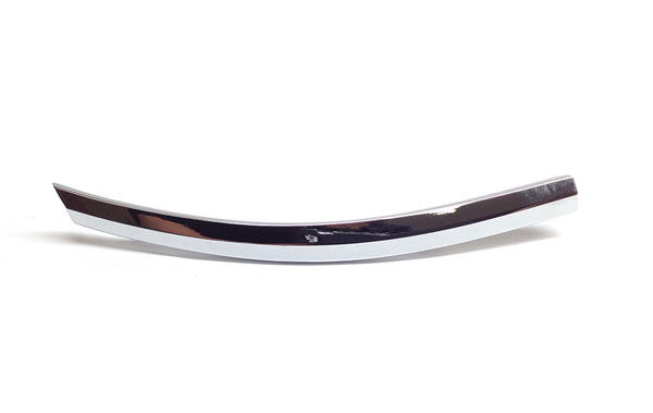 1968 Oldsmobile Cutlass/442/F85 BOOMERANG STYLE POT METAL EXTENSION MOLDING GM # 399746 - RH | XP4994T
