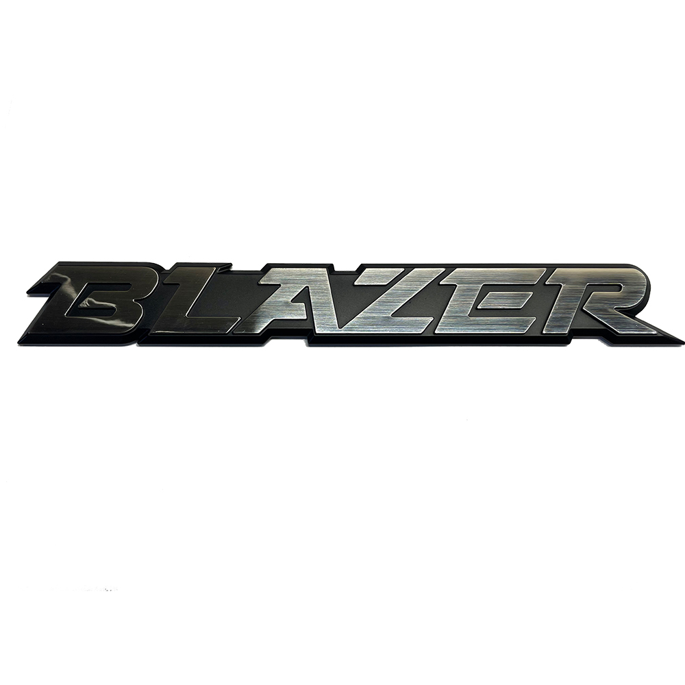 1997 GM Truck DOOR BLAZER EMBLEM GM 15629986 – EA | 15629986