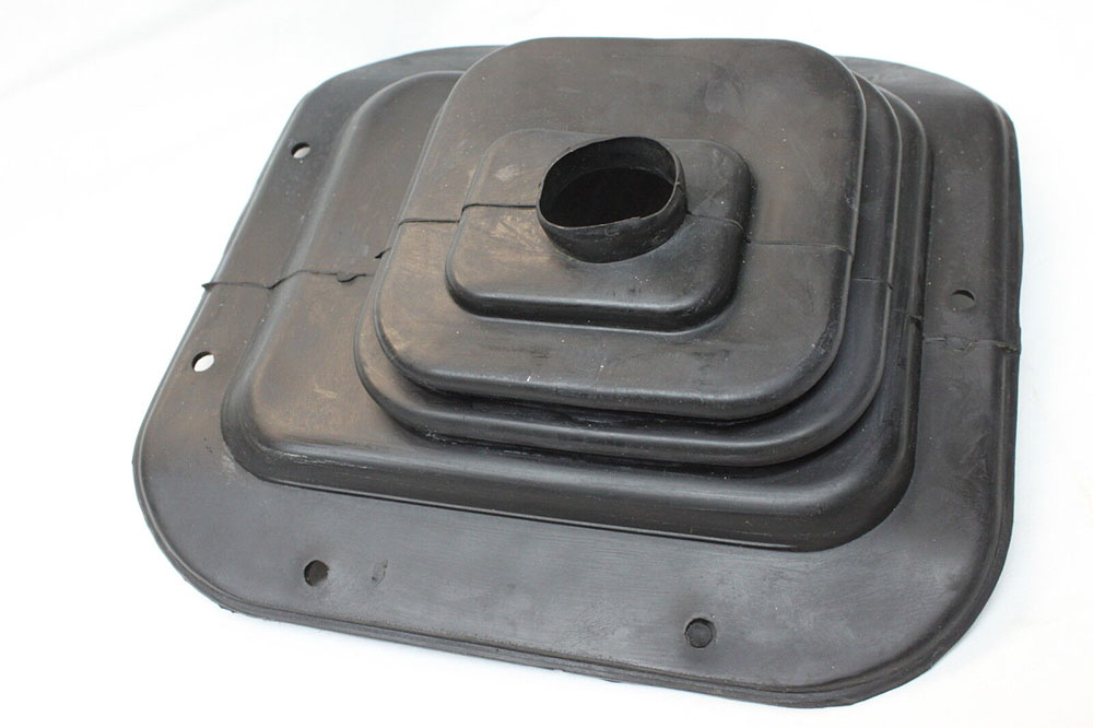 1986 Chevrolet Camaro LOWER SHIFT BOOT (5-SPEED MANUAL) GM 14105644 | 152954
