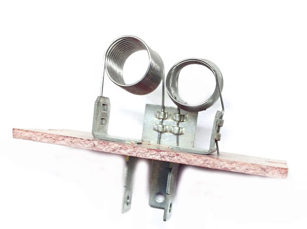 1977 Pontiac Grand Prix 69-UP BLOWER MOTOR RESISTOR WITHOUT A/C (3-SPEED 3 PRONG) GM 9796480 | HS2550Z