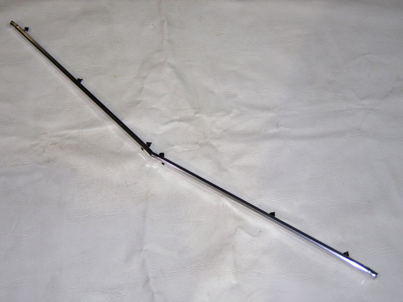 1969 Chevrolet El Camino CENTER GRILLE MOLDING - EA | XP4712V