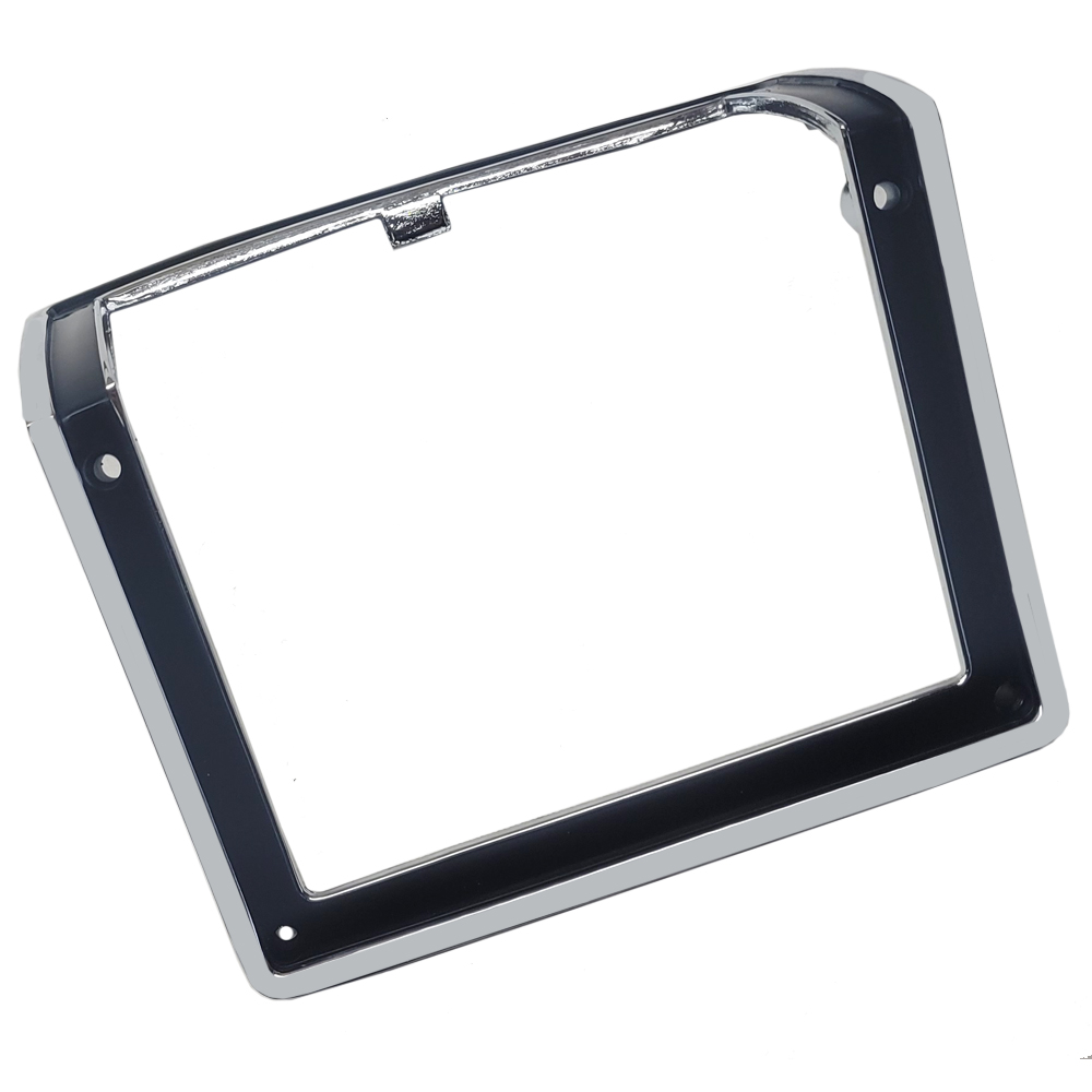 1972 Chevrolet Chevelle/Malibu PARK LAMP BEZEL - RH | XL6661V