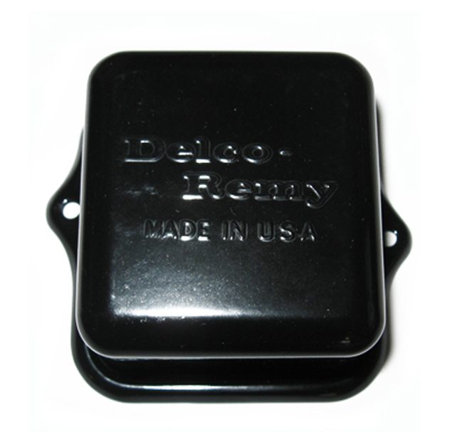 1970 Pontiac GTO/LeMans/Tempest VOLTAGE REGULATOR COVER | EL2048Z