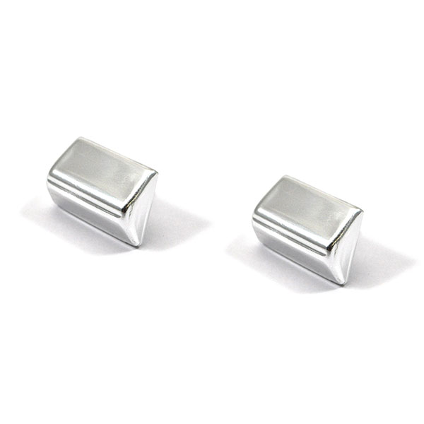 1969 Chevrolet El Camino GRILLE EXTENSION MOLDING MOUNTS ON HEADER PANEL BETWEEN HEADLAMPS - PR | XP5856V