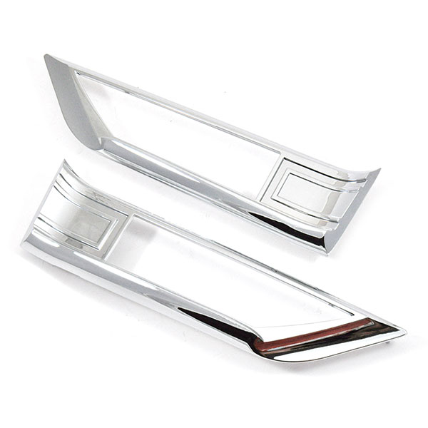 1970 Oldsmobile Cutlass/442/F85 NEW SUPREME LOWER BODY SIDE MOLDINGS (FRONT OF FRONT FENDER WITH SIDE MARKER HOLE) - PR | XP12416T