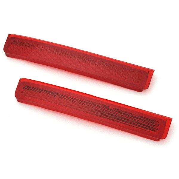 1970 Chevrolet El Camino TAIL LAMP BEZEL REFLECTOR - PAIR | XL81023E