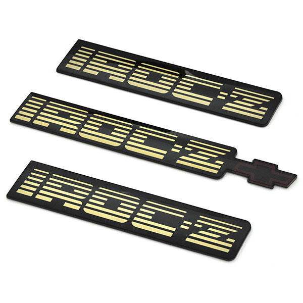 1987 Chevrolet Camaro ROCKER PANEL EMBLEM IROC-Z SET â€“ GOLD | EM9632R